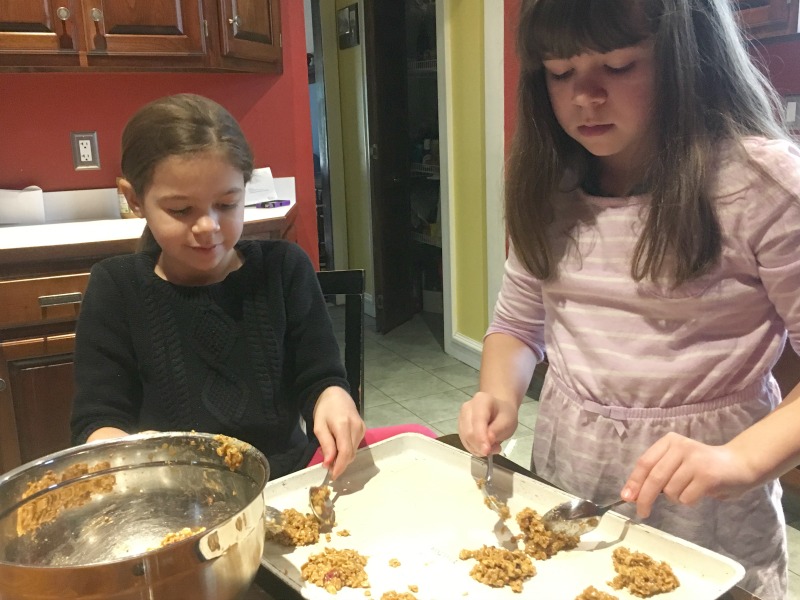 Making Peanut Butter Granola Bites #ad