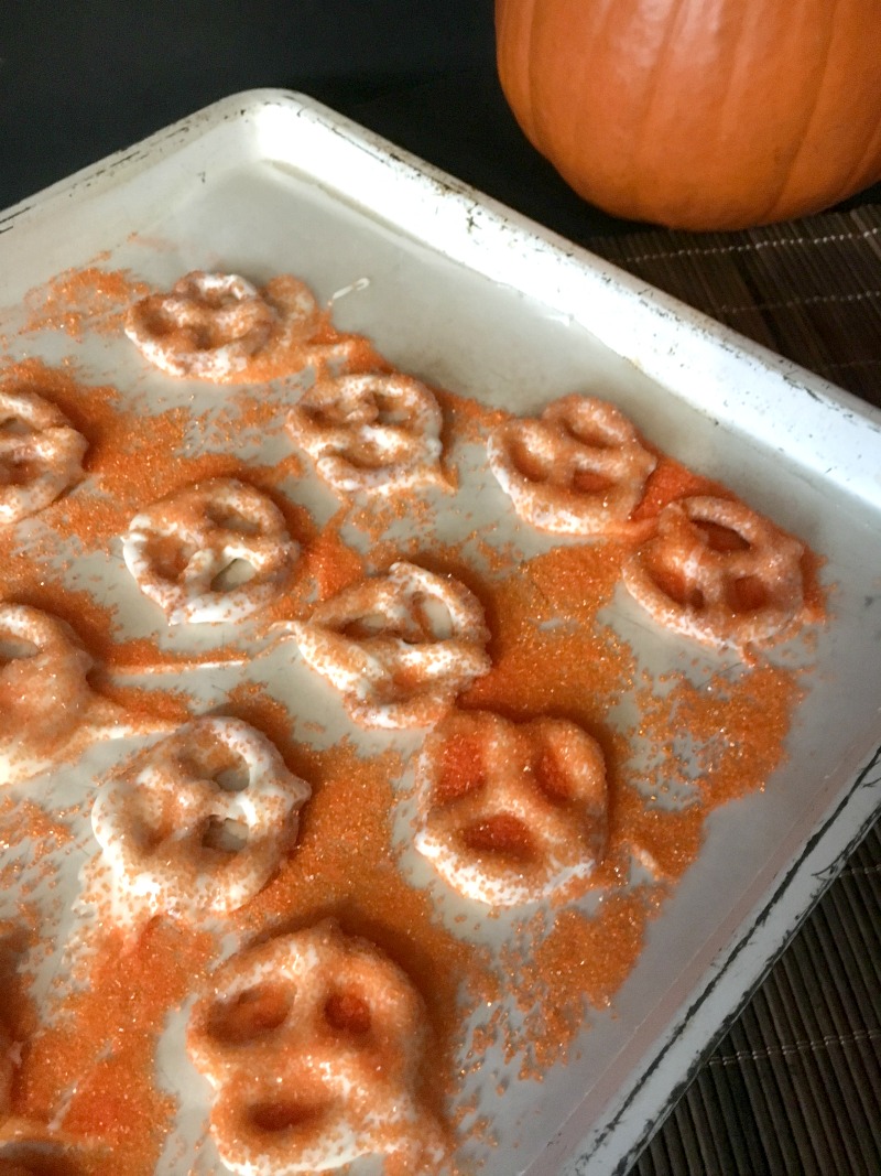 these-pretzel-pumpkins-are-such-a-fun-treat-and-so-easy-for-you-to-make-that-your-kids-will-love-making-them-with-you
