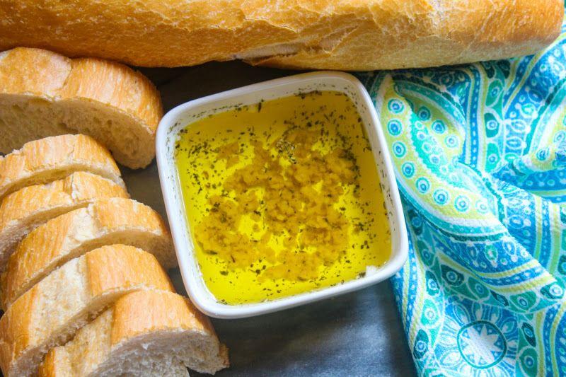 This Easy Recipe for Garlic Infused Olive Oil is so yummy and can be used as dipping sauce with crusty bread, over your favorite pasta or to make homemade garlic bread.